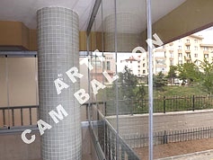 Balkon Camlama